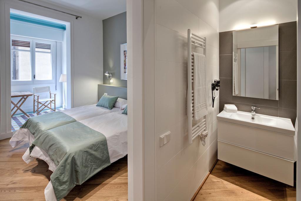 Habitat Apartments Rambla Deluxe บาร์เซโลนา ห้อง รูปภาพ