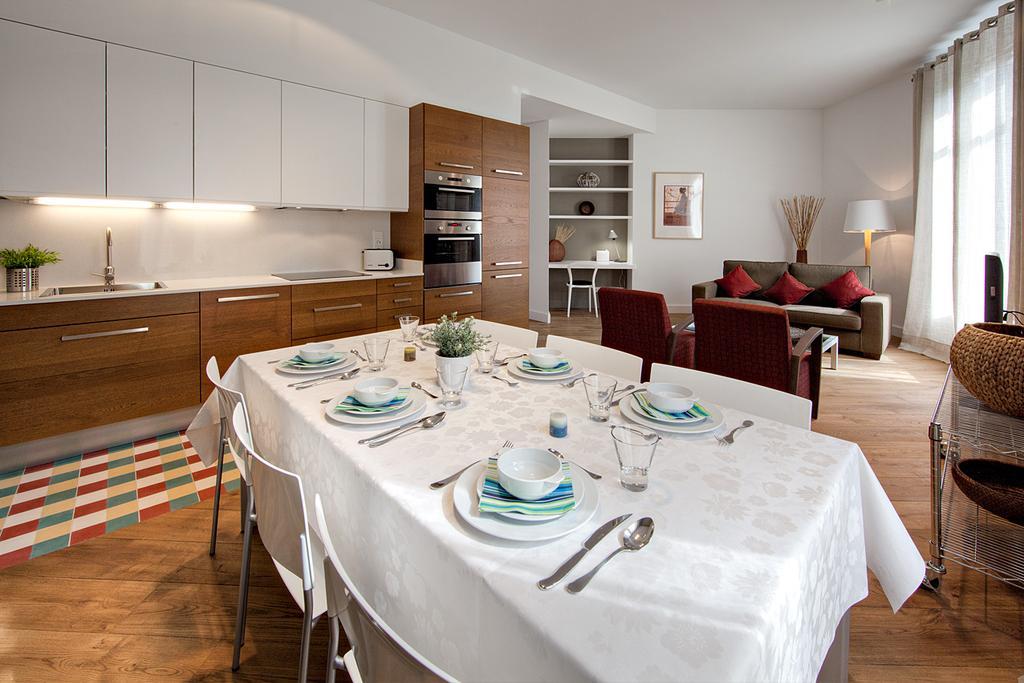 Habitat Apartments Rambla Deluxe บาร์เซโลนา ห้อง รูปภาพ